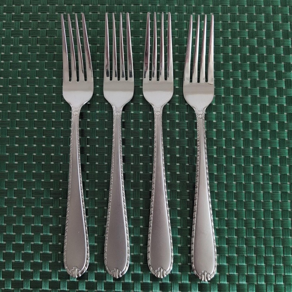 Hampton Silversmiths RACHELLE FROST Dinner Forks Set of 4 Stainless 18/10 Korea